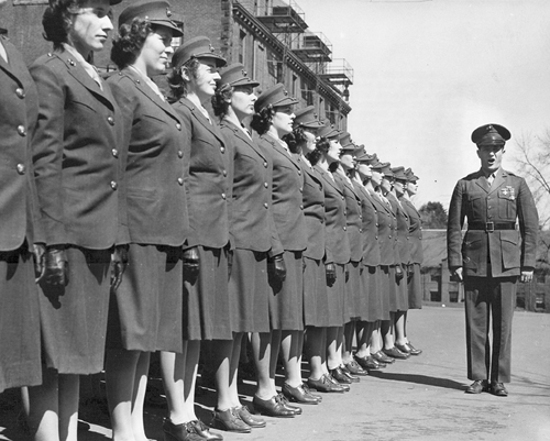 First Female Marine Officers Arrive at Mt. Holyoke College